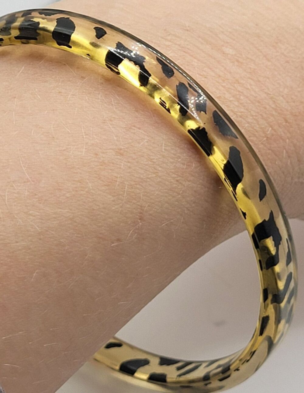 Vintage 70s Transparent Acrylic Cheetah Print Bangle Bracelet 2.6in diameter